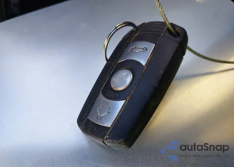 2006 BMW 325I из США, поврежденный, VIN WBAVB13526KX62236